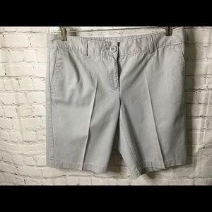 Shorts Ann Taylor Loft NWOT bought never worn.